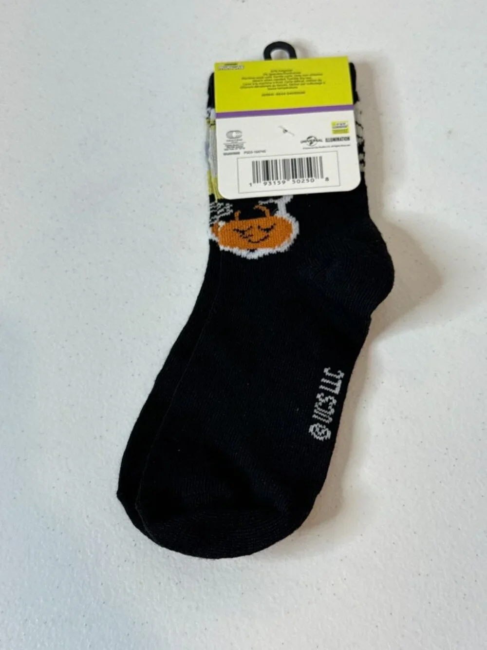 Minions Halloween Kids Crew Socks Skeleton Pumpkin Size 10-4 New